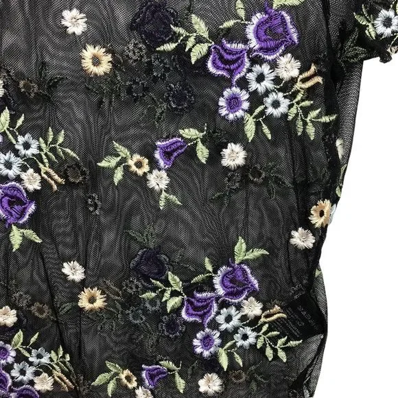 Urban Outfitters | Embroidered Sheer Mesh Shirt Boho - Picture 5 of 8